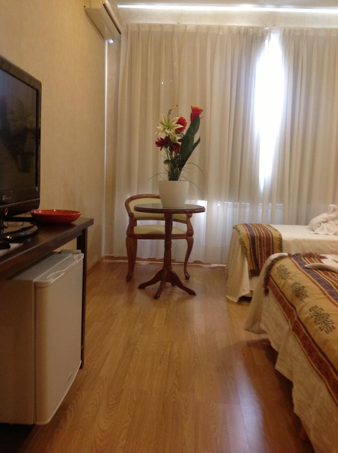 Hotel Las Maras Puerto Madryn Exteriér fotografie